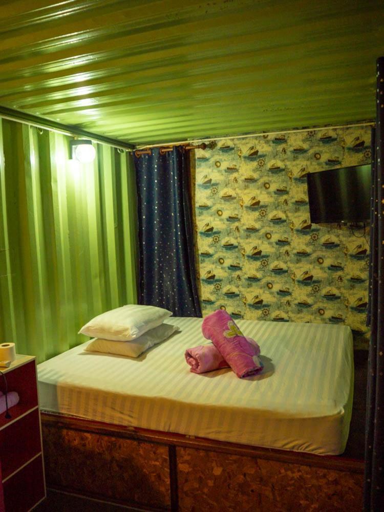 Beach Box Resort At Rimlay Rayong Exterior foto